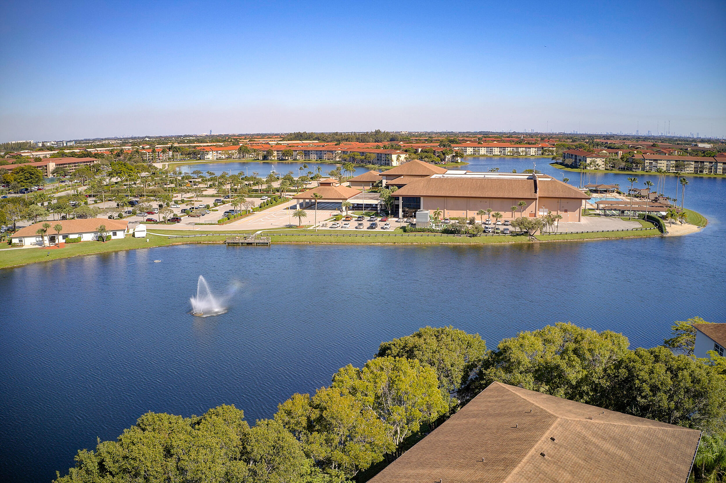 HAWTHORNE AT CENTURY VILLAGE - Residential