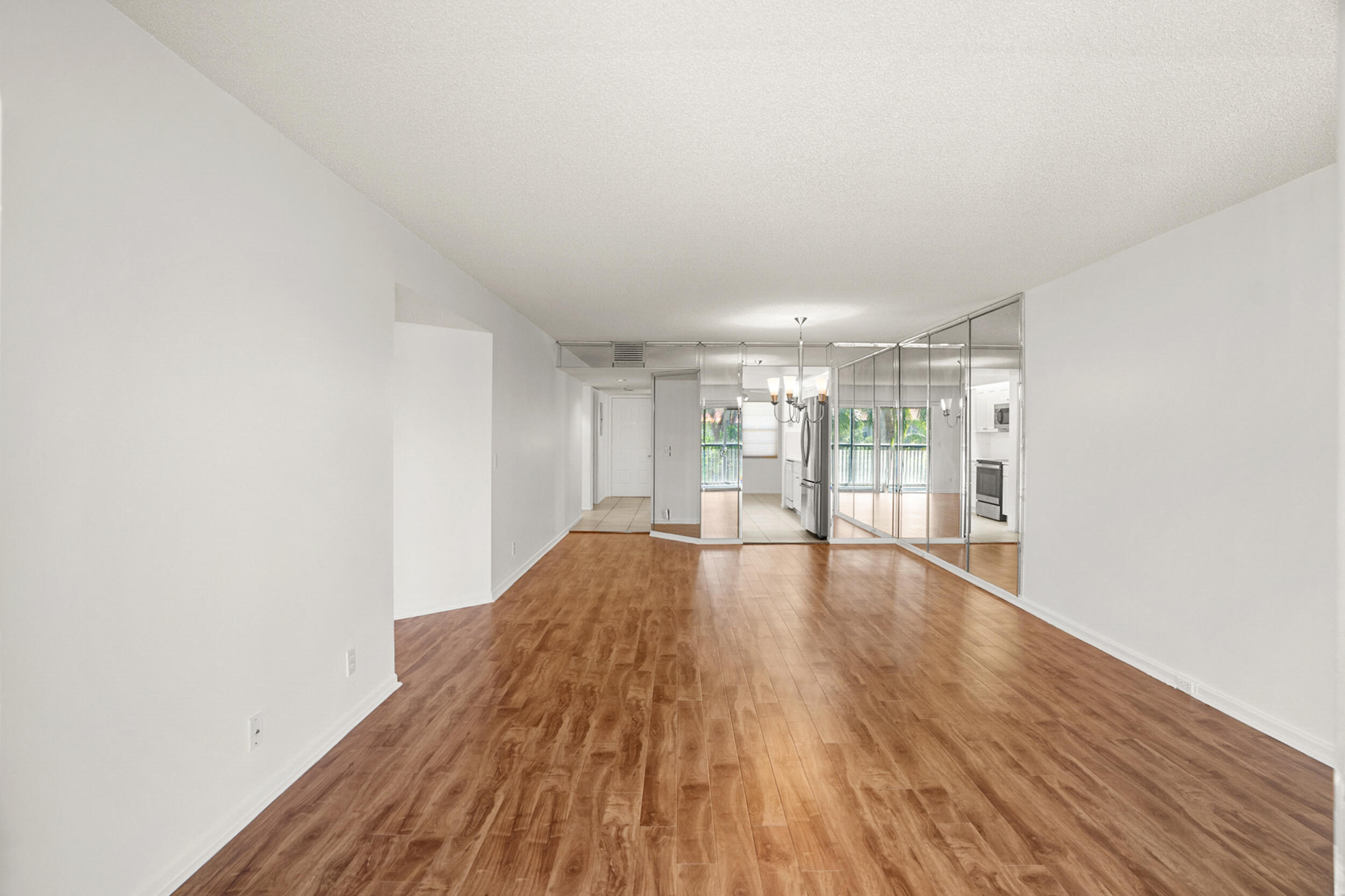 HAWTHORNE AT CENTURY VILLAGE - Residential