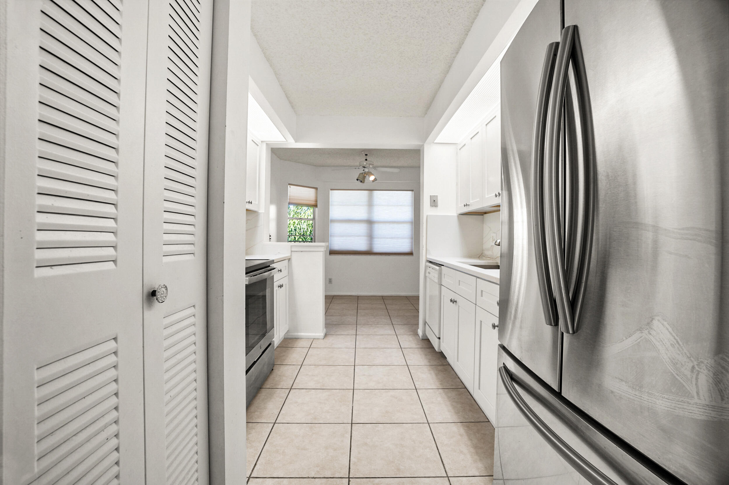 HAWTHORNE AT CENTURY VILLAGE - Residential