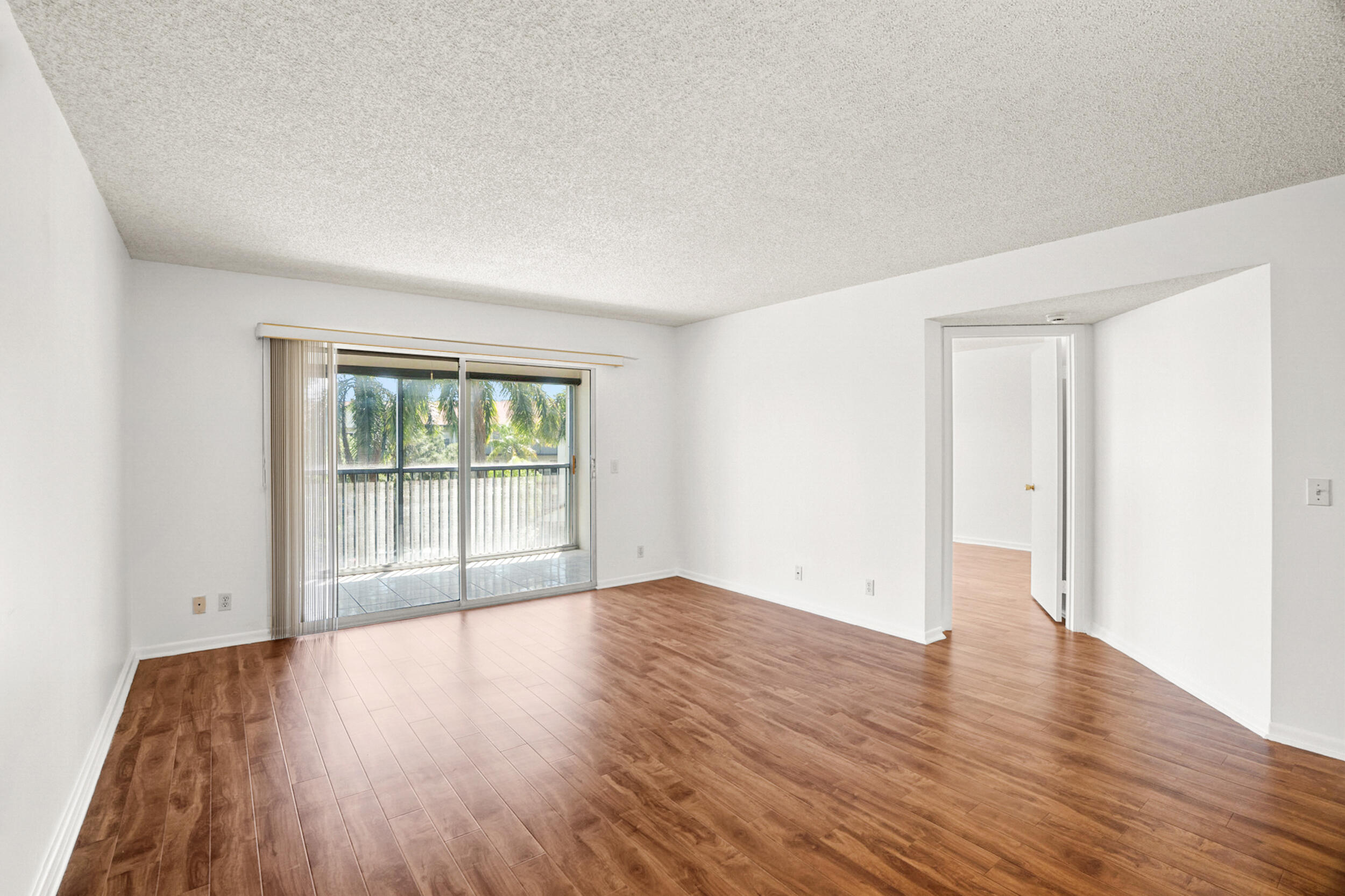 HAWTHORNE AT CENTURY VILLAGE - Residential