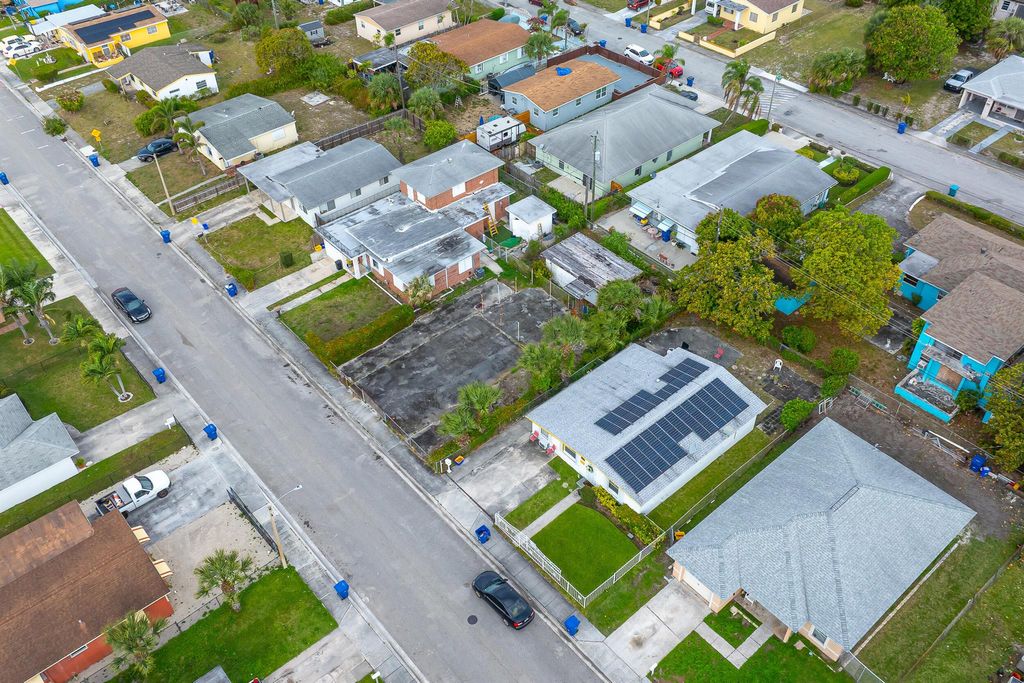 Photo of W W 3rd Street, Riviera Beach, FL 33404 (MLS # R11073889)