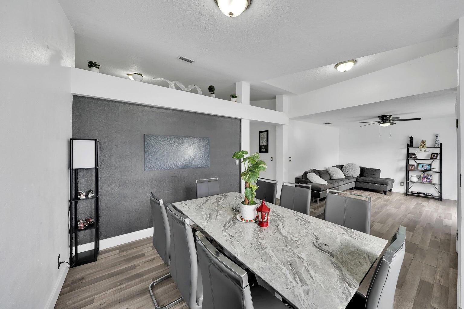 PORT ST LUCIE SECTION 22 - Residential