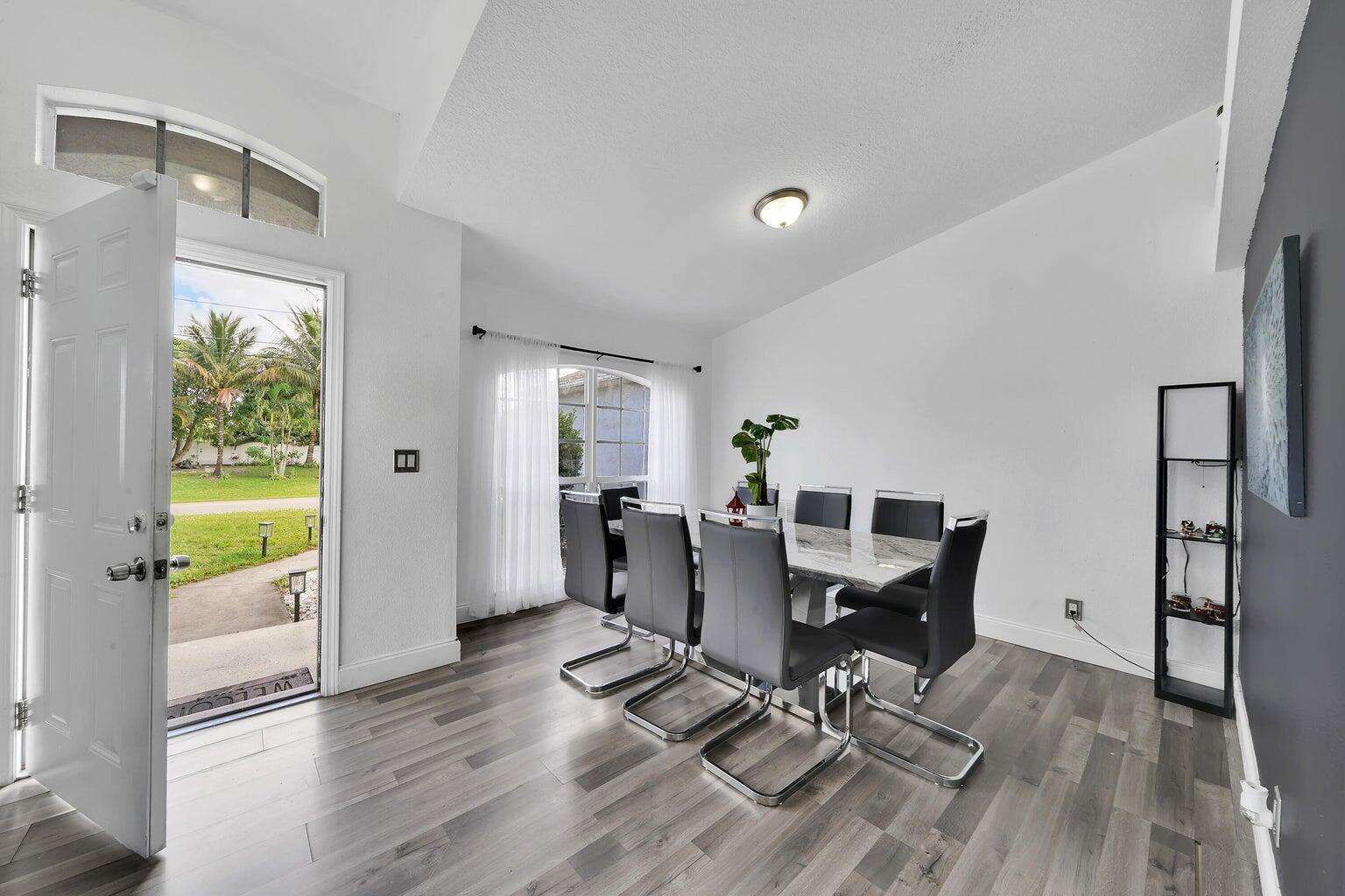 PORT ST LUCIE SECTION 22 - Residential