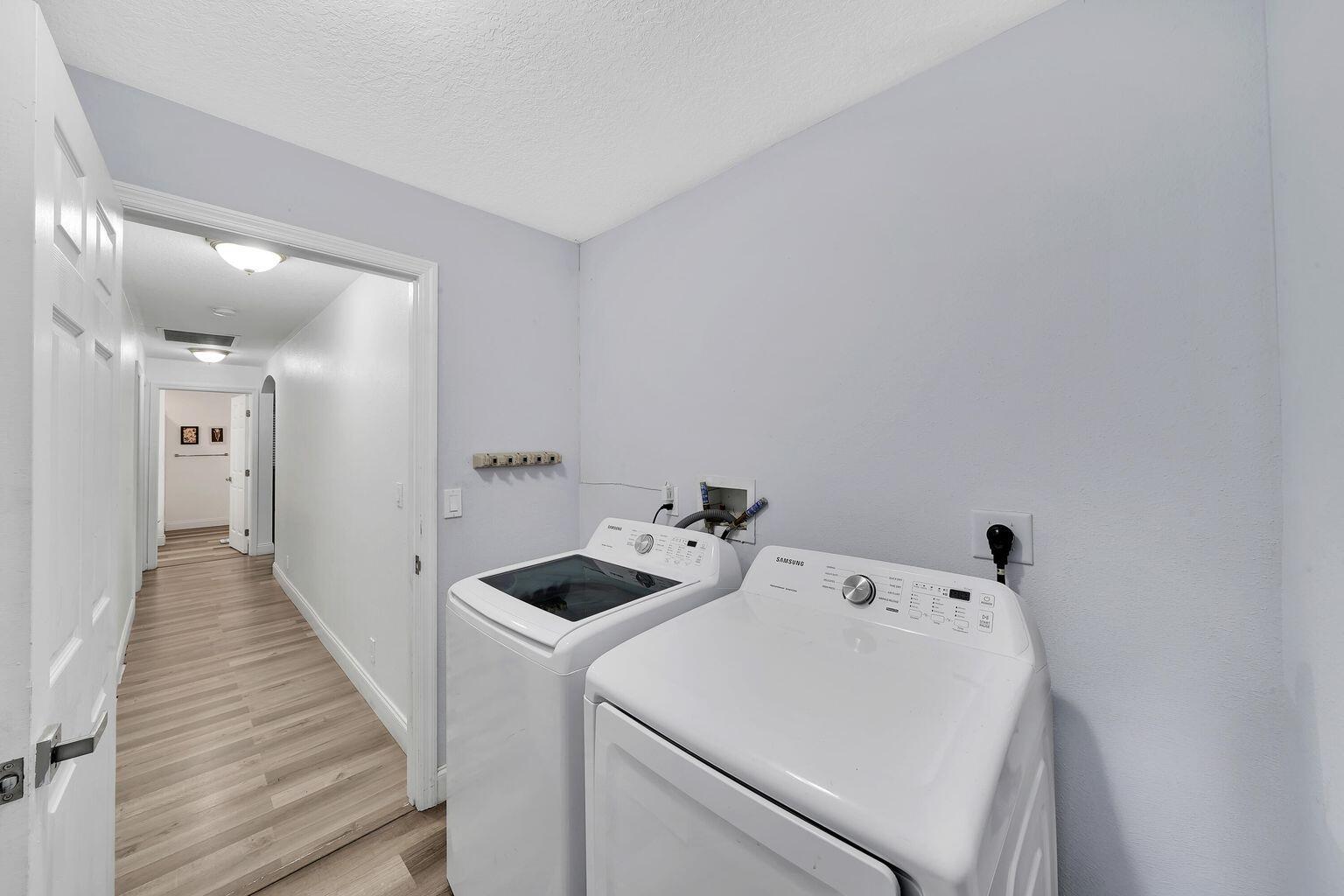 PORT ST LUCIE SECTION 22 - Residential