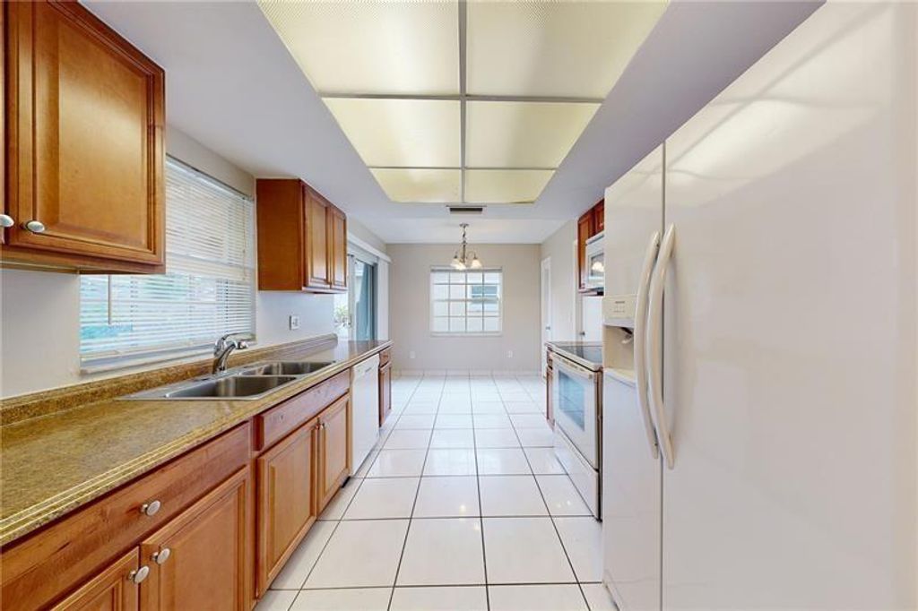 Photo of 9728 SW 3rd Street, Boca Raton, FL 33428 (MLS # F10444151)
