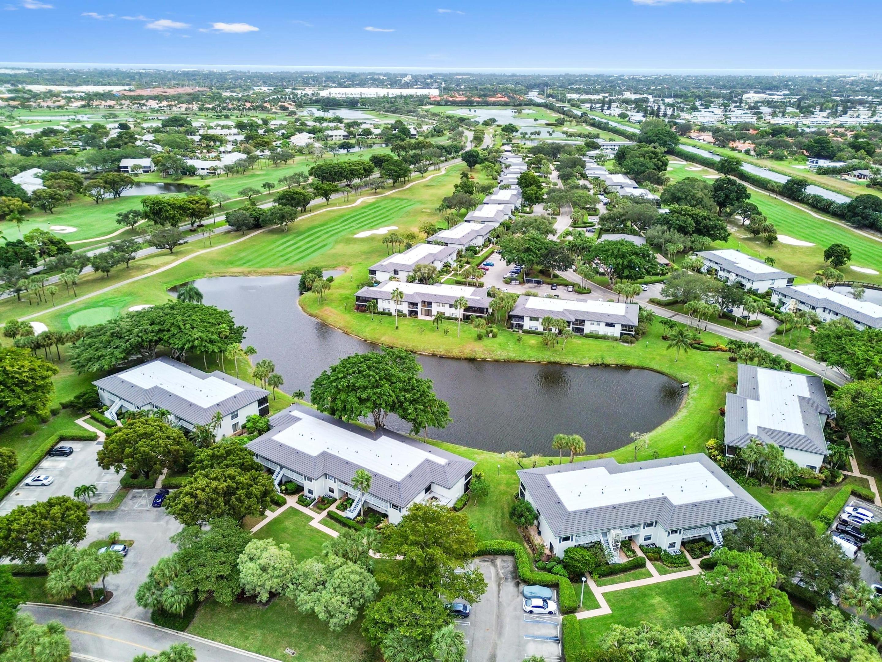 SOUTHPORT AT HUNTERS RUN CONDO - Residential