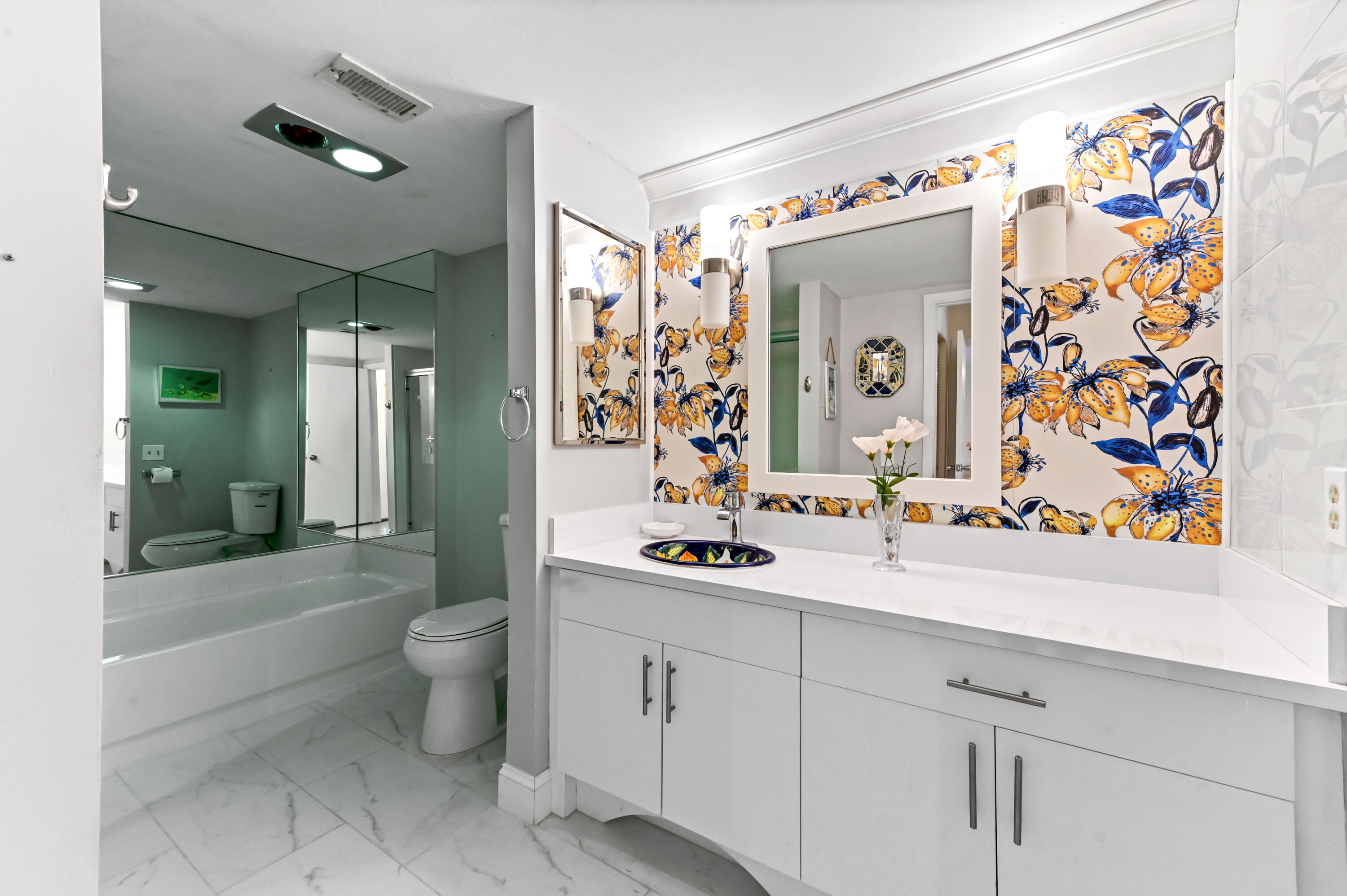 SOUTHPORT AT HUNTERS RUN CONDO - Residential