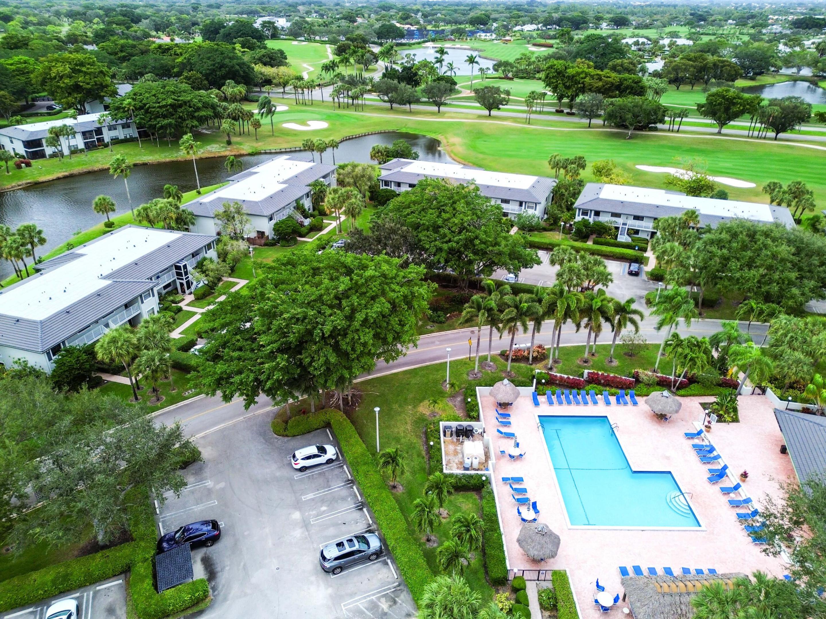 SOUTHPORT AT HUNTERS RUN CONDO - Residential