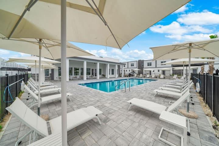 The Azur Resort - Residential