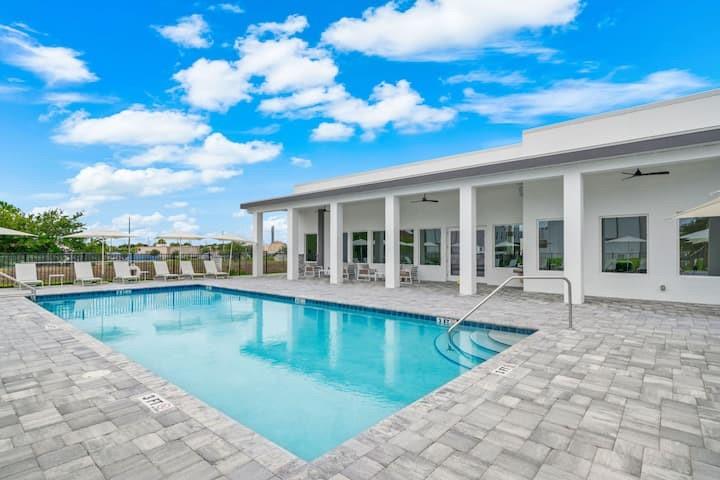 The Azur Resort - Residential