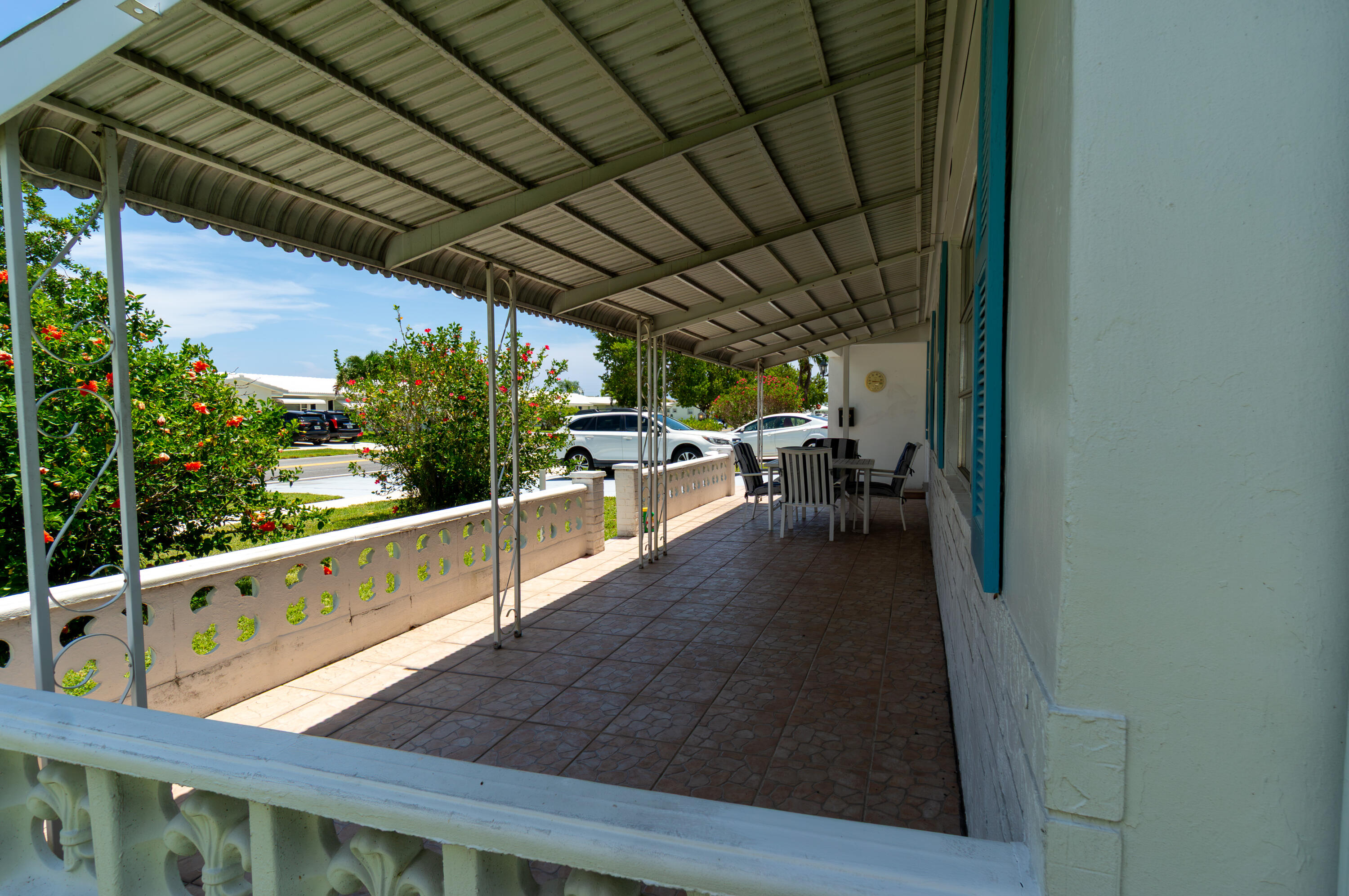 715 SW 18TH Street