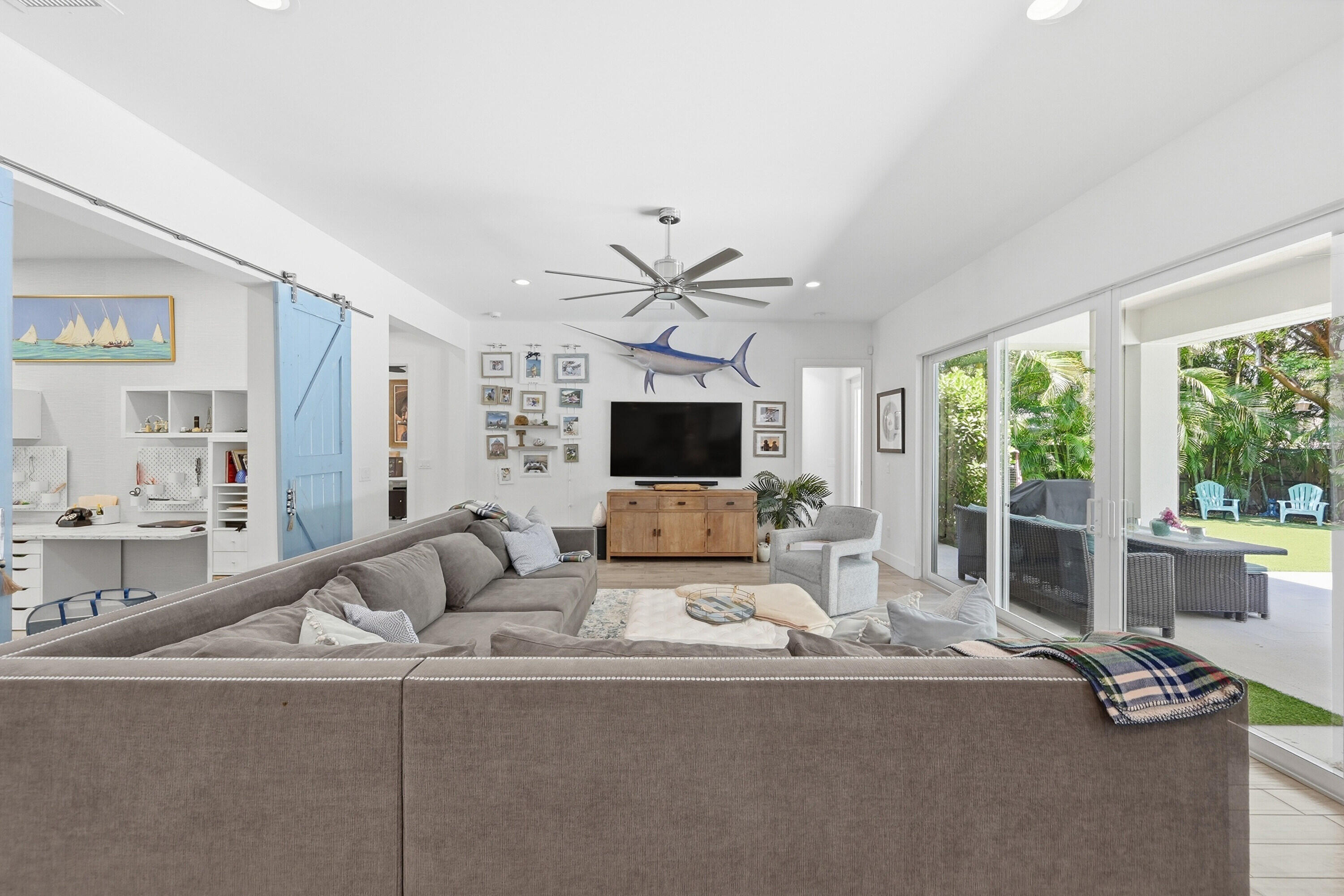 LIGHTHOUSE POINT ESTATES - Residential