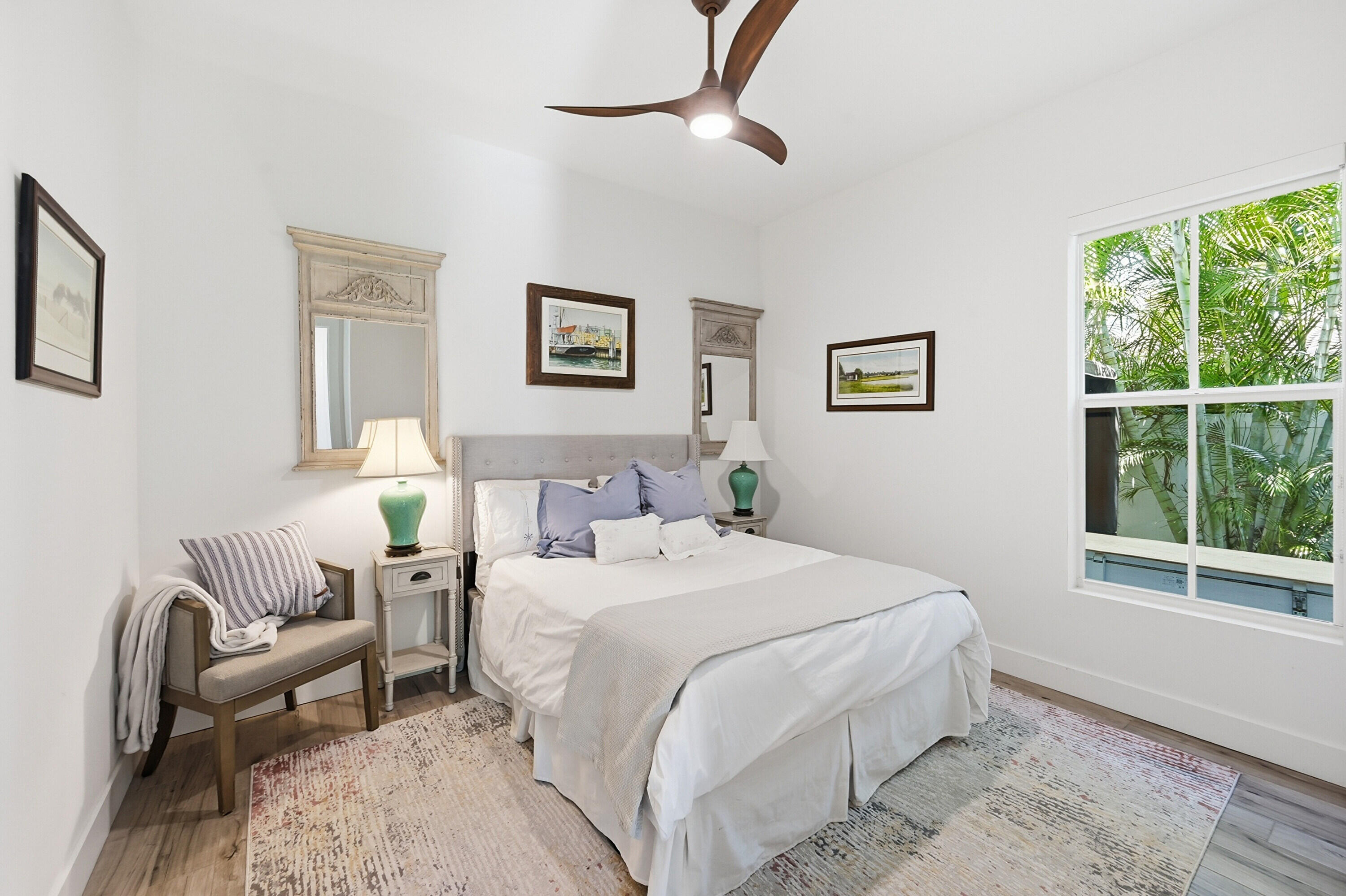 LIGHTHOUSE POINT ESTATES - Residential