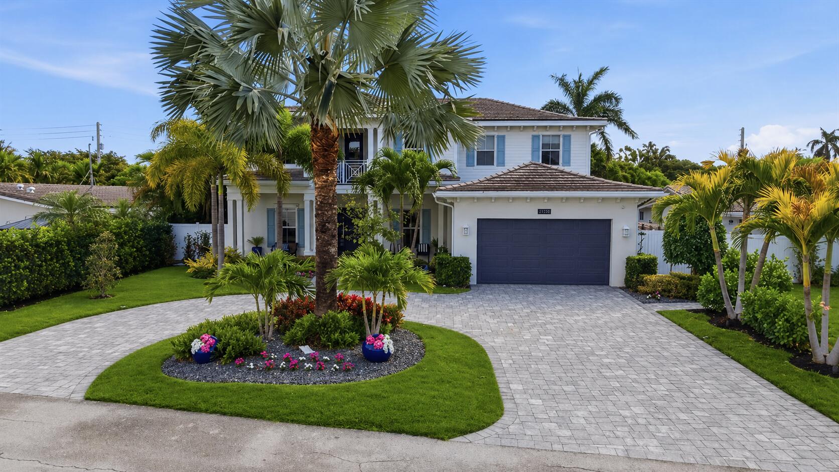 LIGHTHOUSE POINT ESTATES - Residential