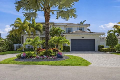 Property photo of 2840 Ne 22nd Avenue, Lighthouse Point, FL 33064