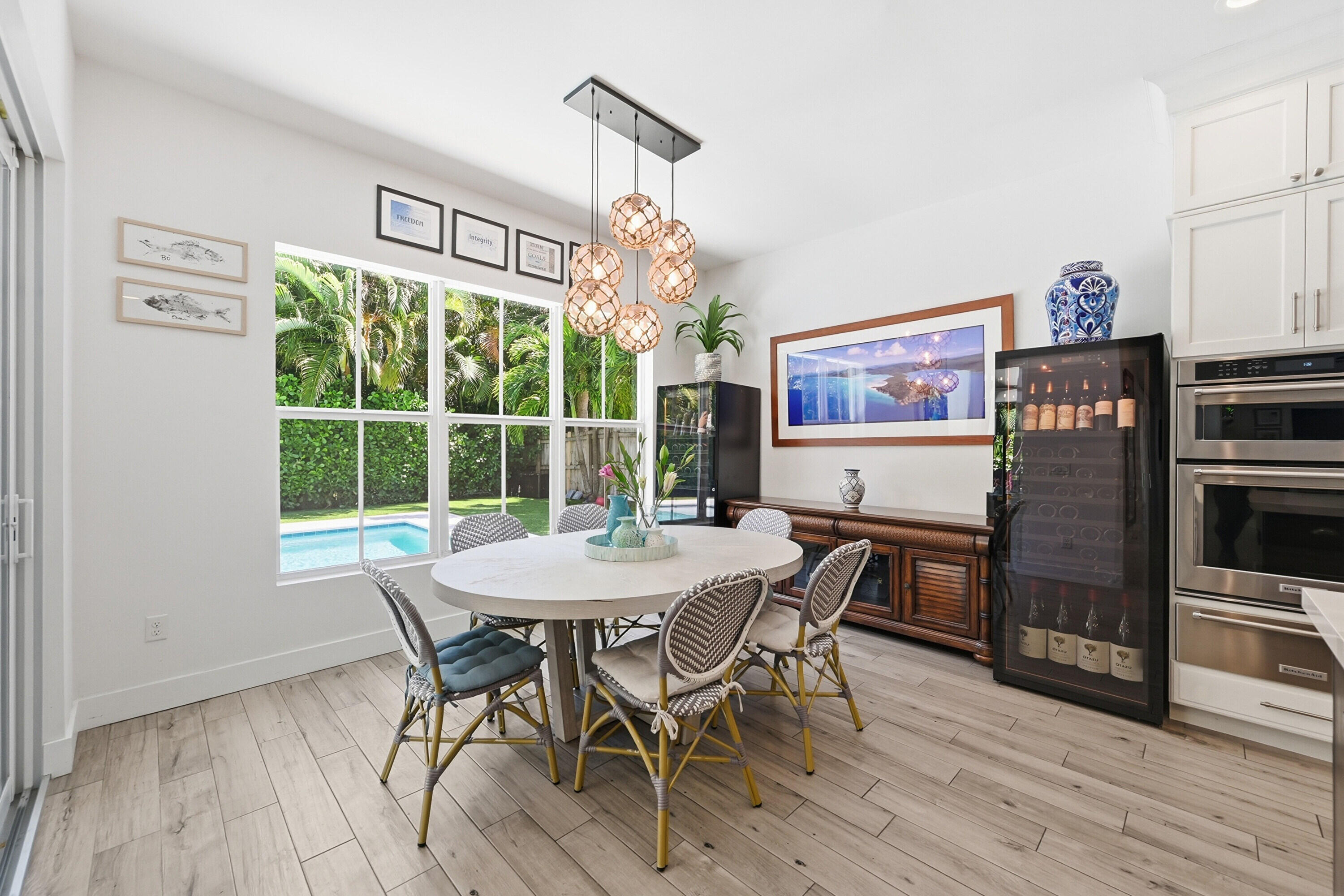 LIGHTHOUSE POINT ESTATES - Residential