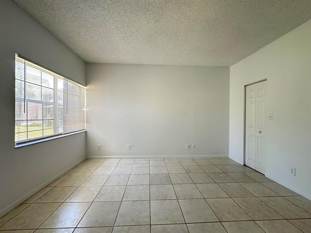 Photo of 891 Cypress Park Way #I, Deerfield Beach, FL 33064 (MLS # R11091818)
