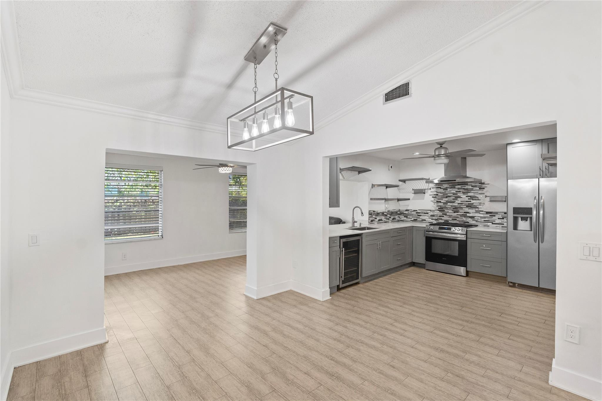 Westview Sec 3 Pt 2 95-1 - Residential