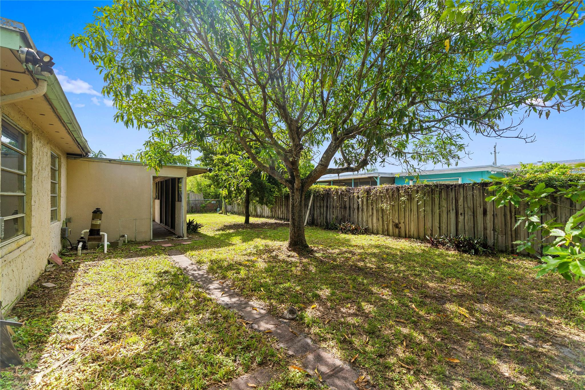 Westview Sec 3 Pt 2 95-1 - Residential