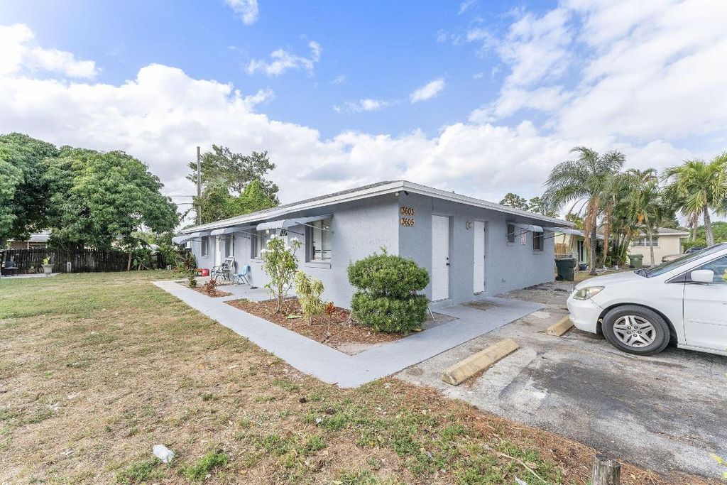 Photo of 3603 Almar Road, Lake Worth, FL 33461 (MLS # R11079772)