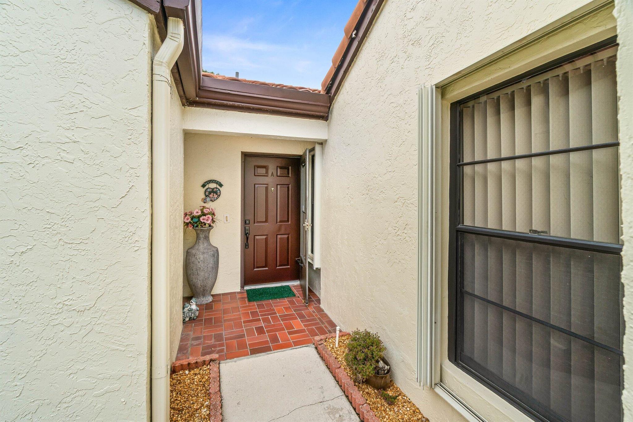 10546 Beach Palm A Court A