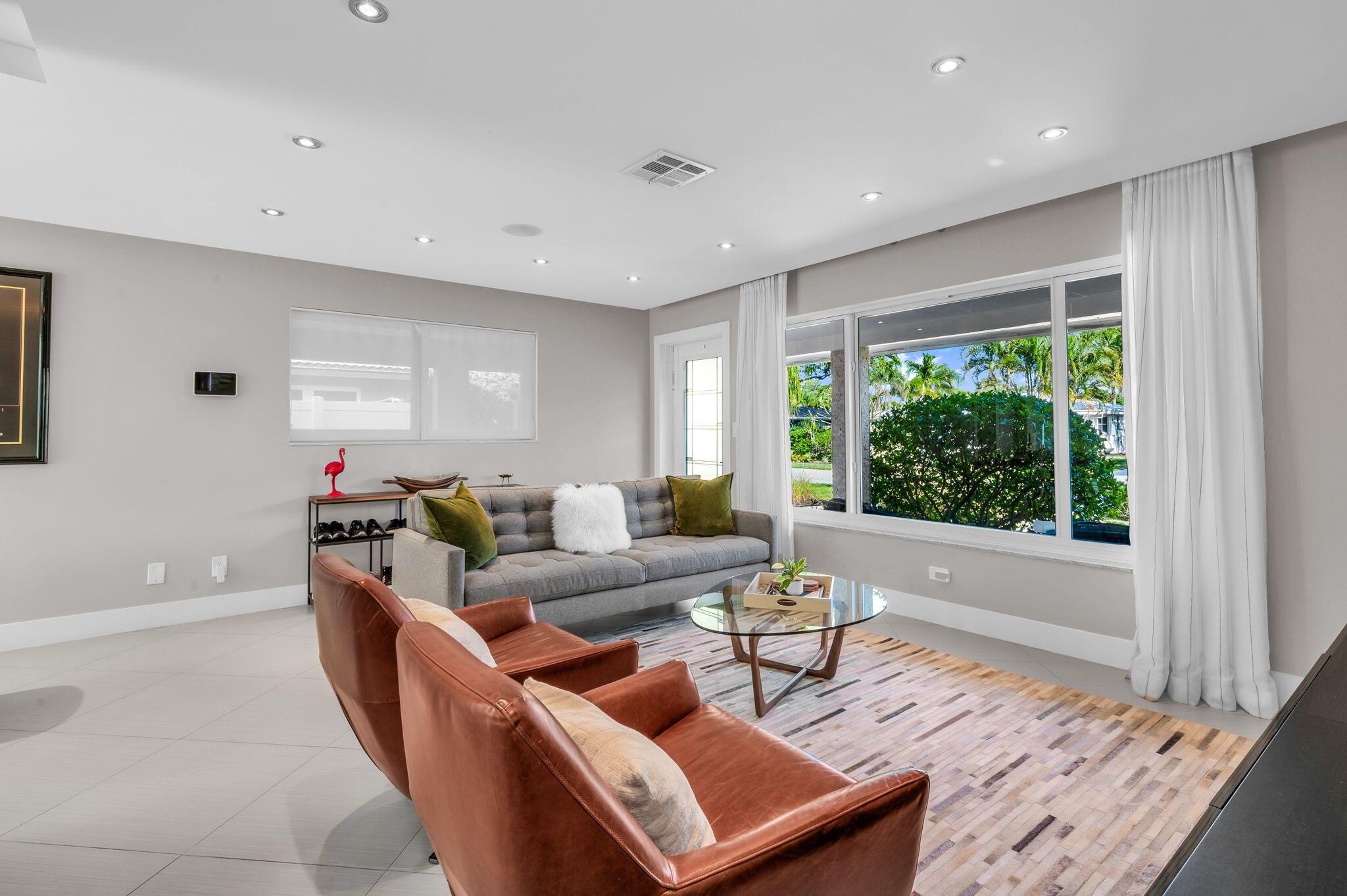 EDGEWATER ESTATES - Residential