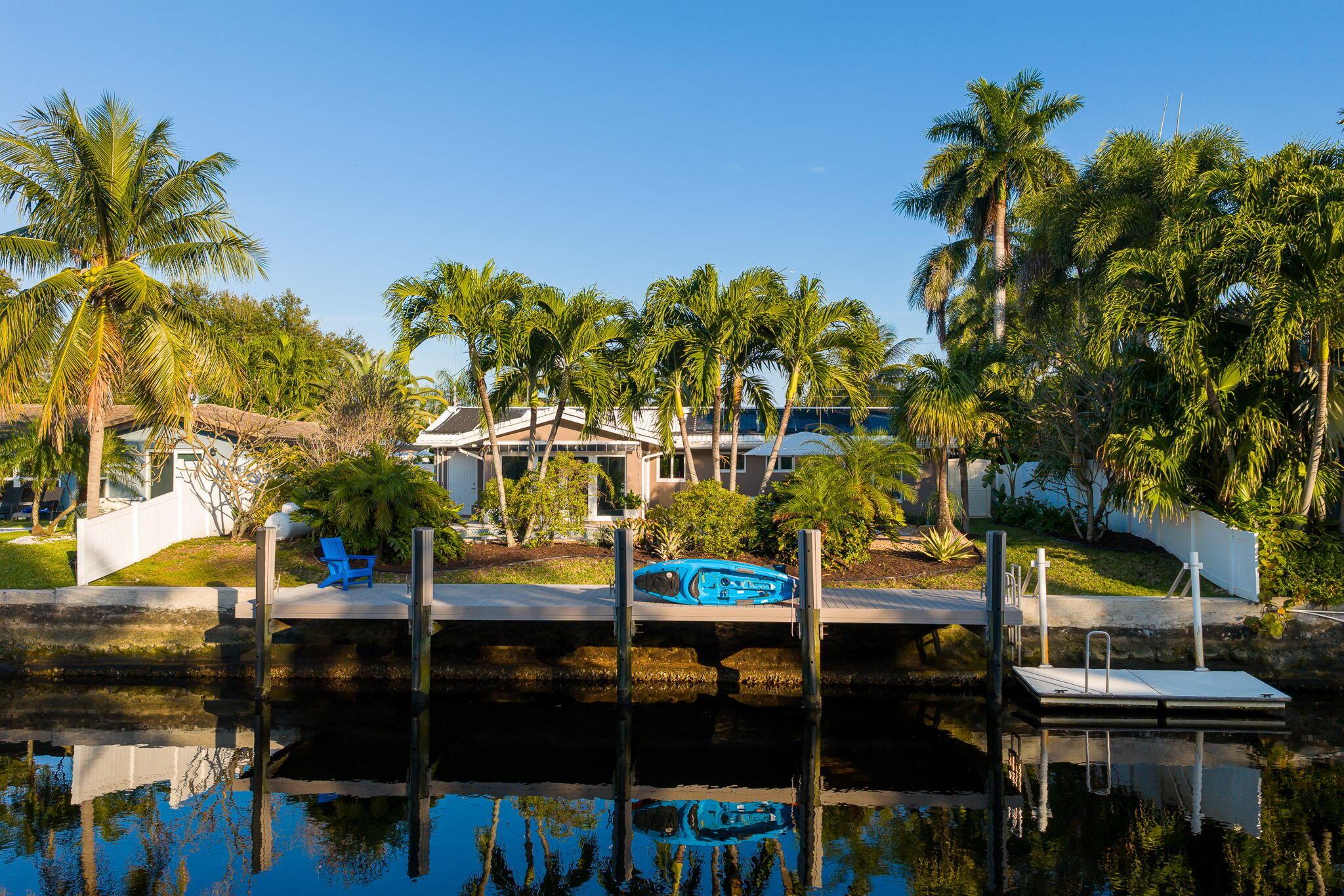 EDGEWATER ESTATES - Residential