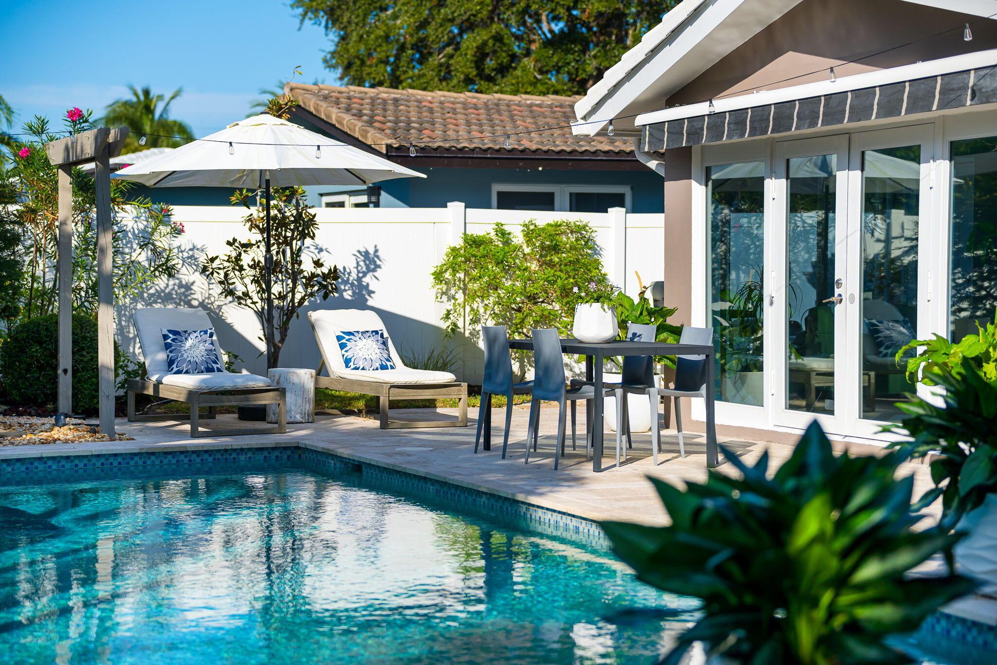 EDGEWATER ESTATES - Residential