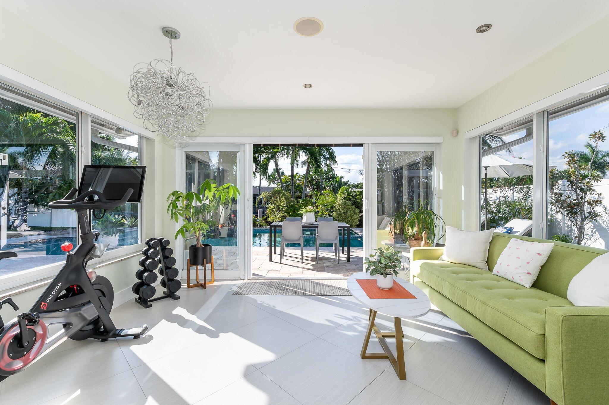 EDGEWATER ESTATES - Residential