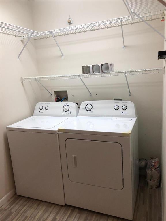 MEADOWS 300 1 - Residential Lease