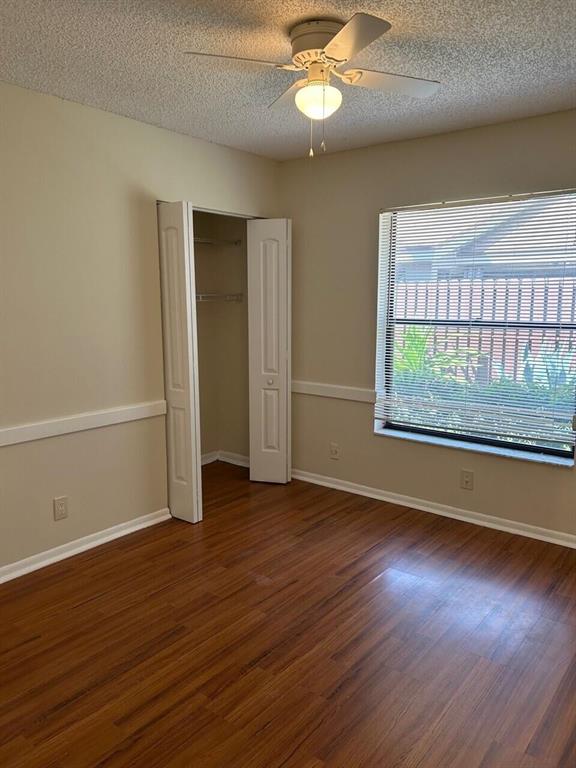 MEADOWS 300 1 - Residential Lease