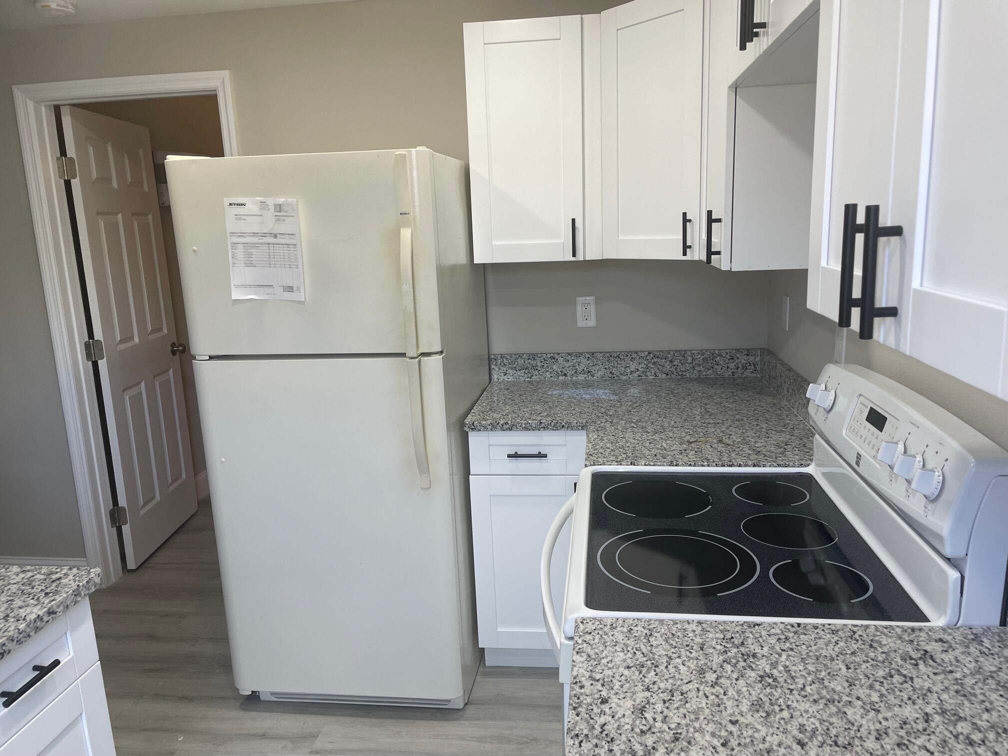 IRENE PLAZA - Residential Lease