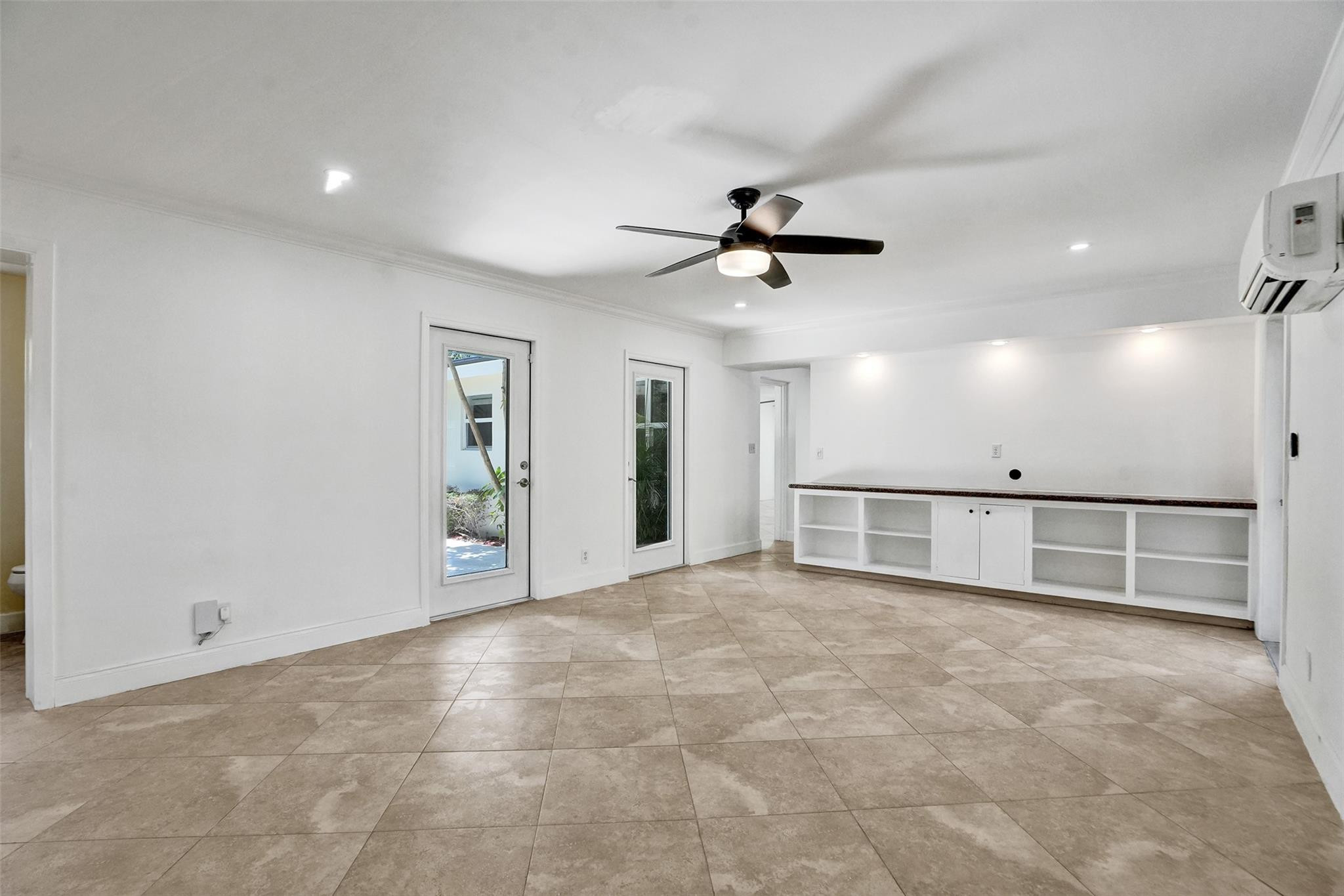MIDDLE RIVER ESTATES - Residential Lease
