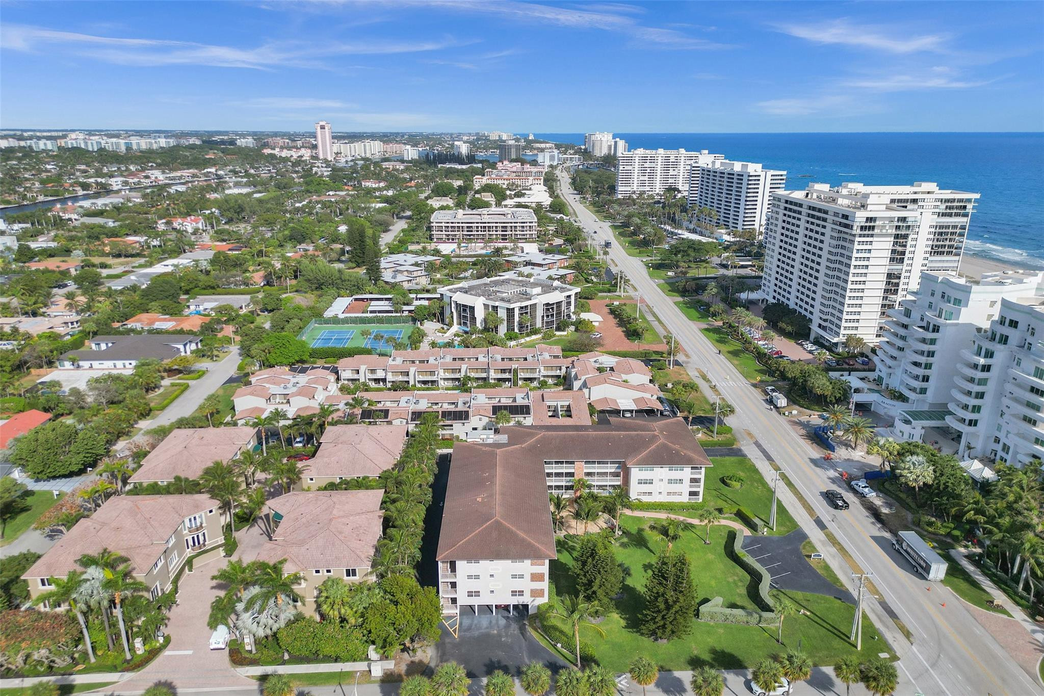 BOCA CAPRI COND APTS - Residential Lease