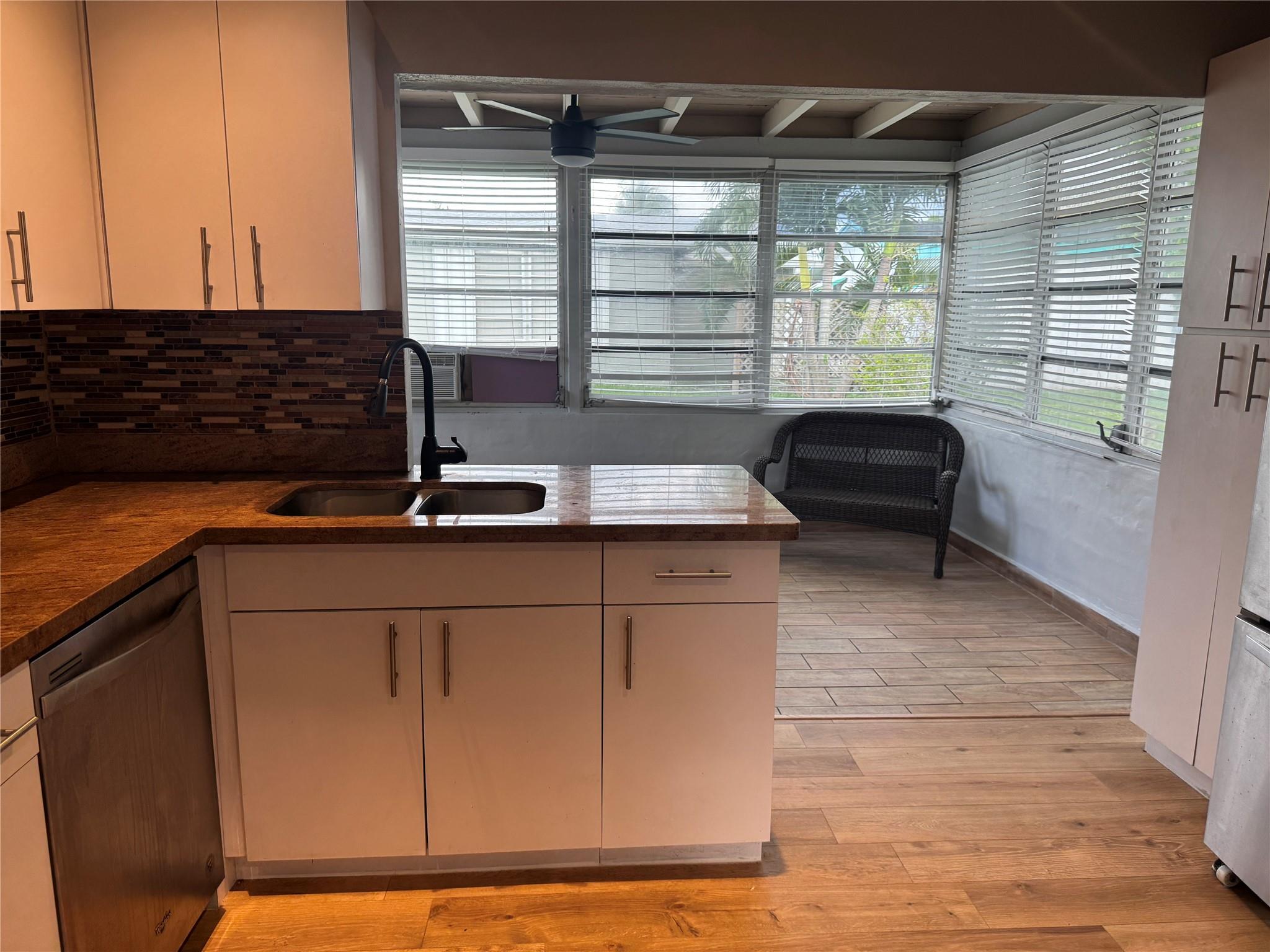 Mainlands Of Tamarac Lake - Residential