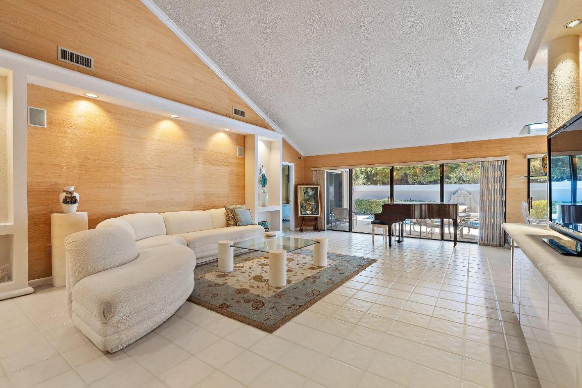 RIDGE AT THE BLUFFS - Residential