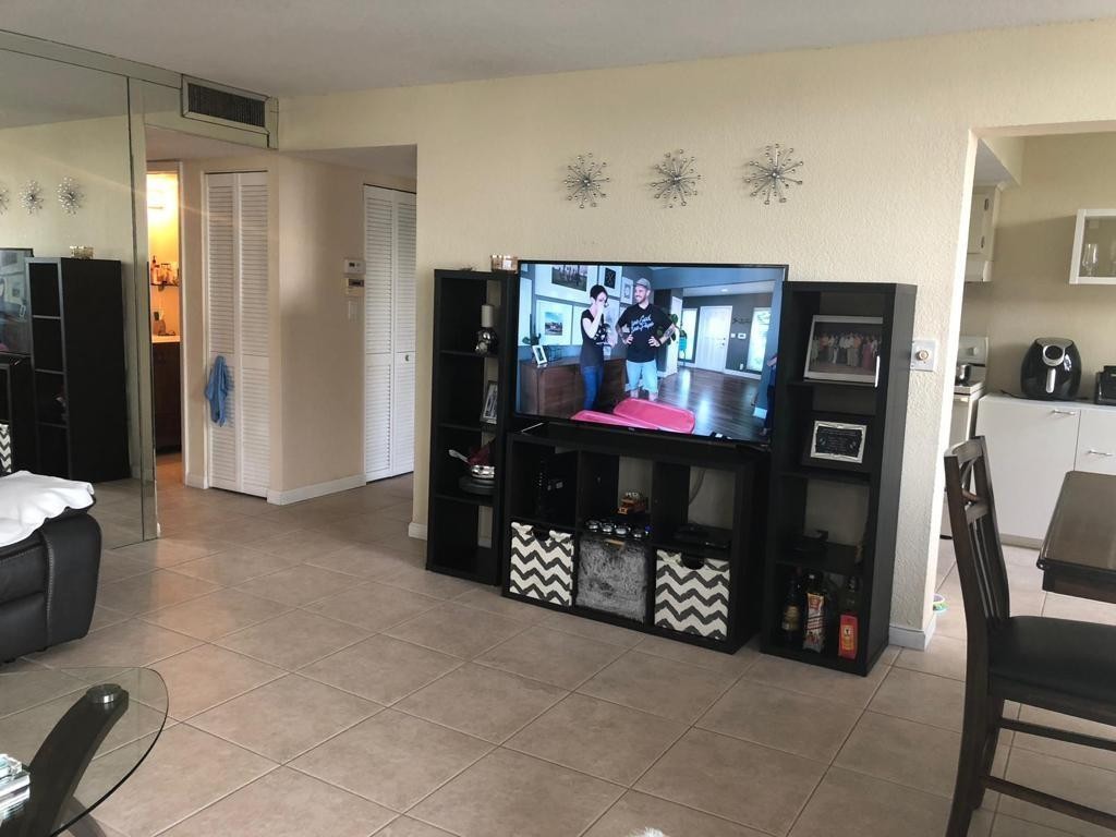 GATE #3 CONDO - Residential