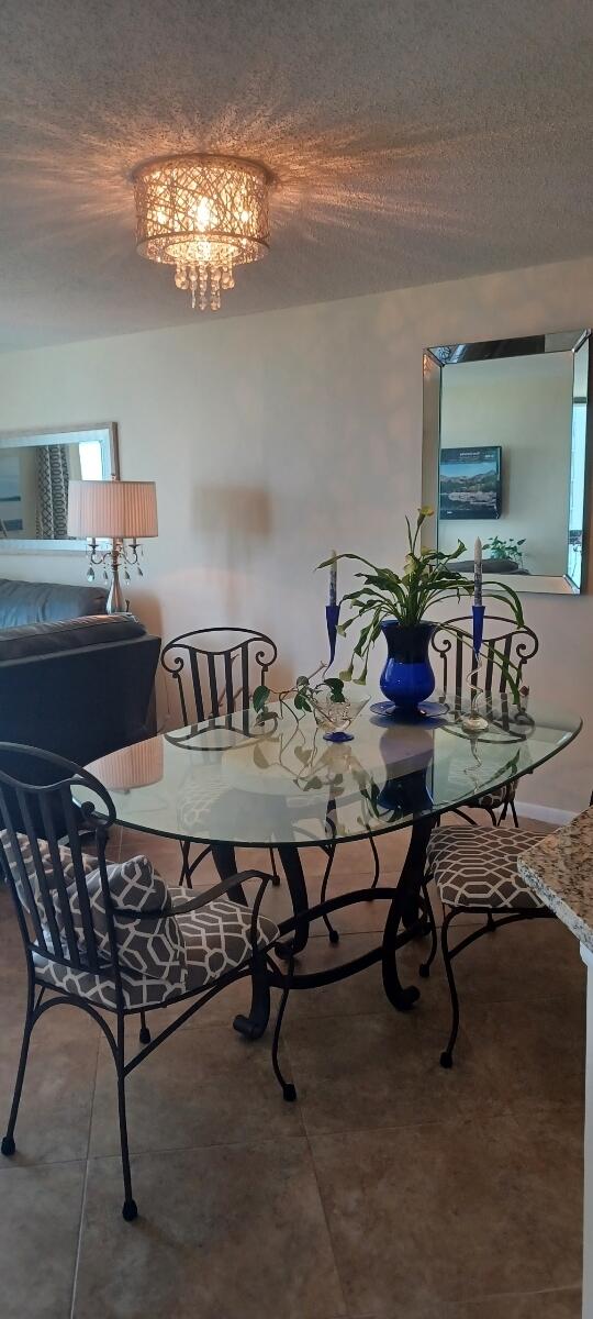 BARCLAY BEACH CLUB PHASE 1, A CONDOMINIUM - Residential Lease