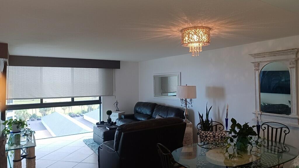 BARCLAY BEACH CLUB PHASE 1, A CONDOMINIUM - Residential Lease