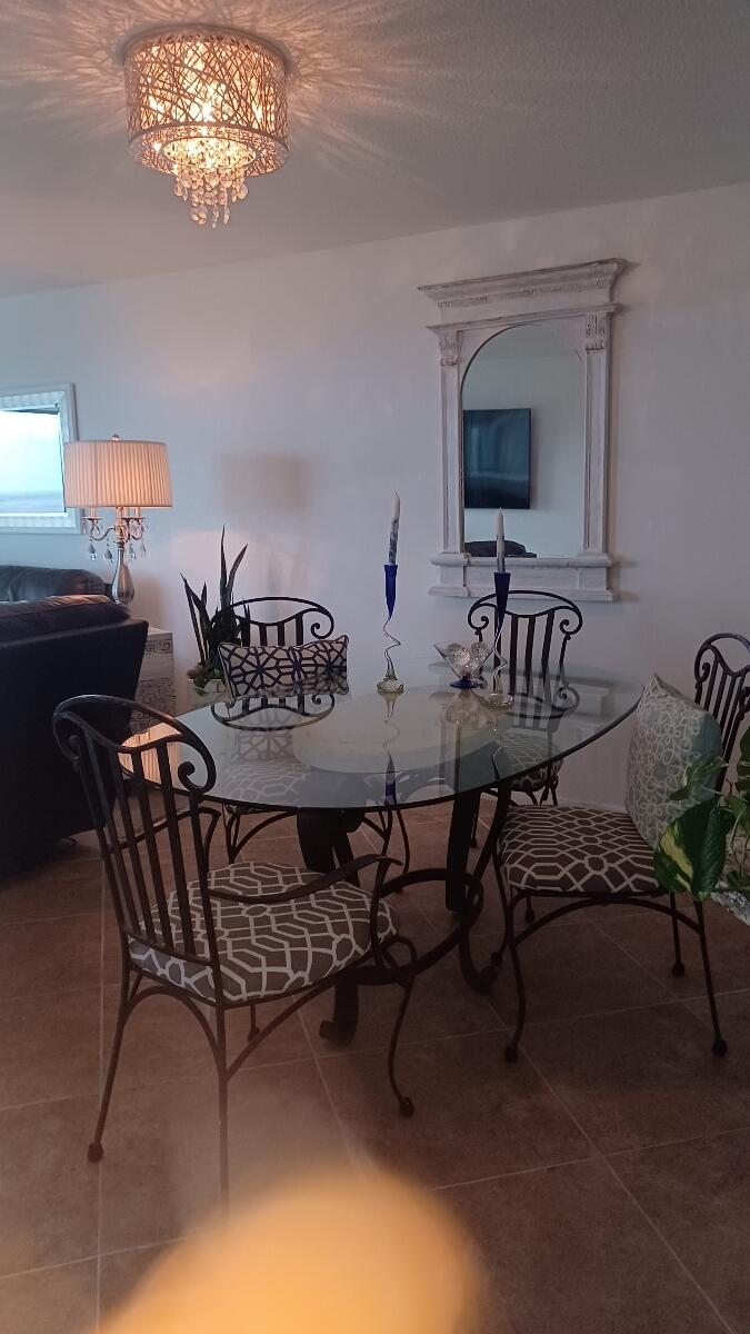 BARCLAY BEACH CLUB PHASE 1, A CONDOMINIUM - Residential Lease