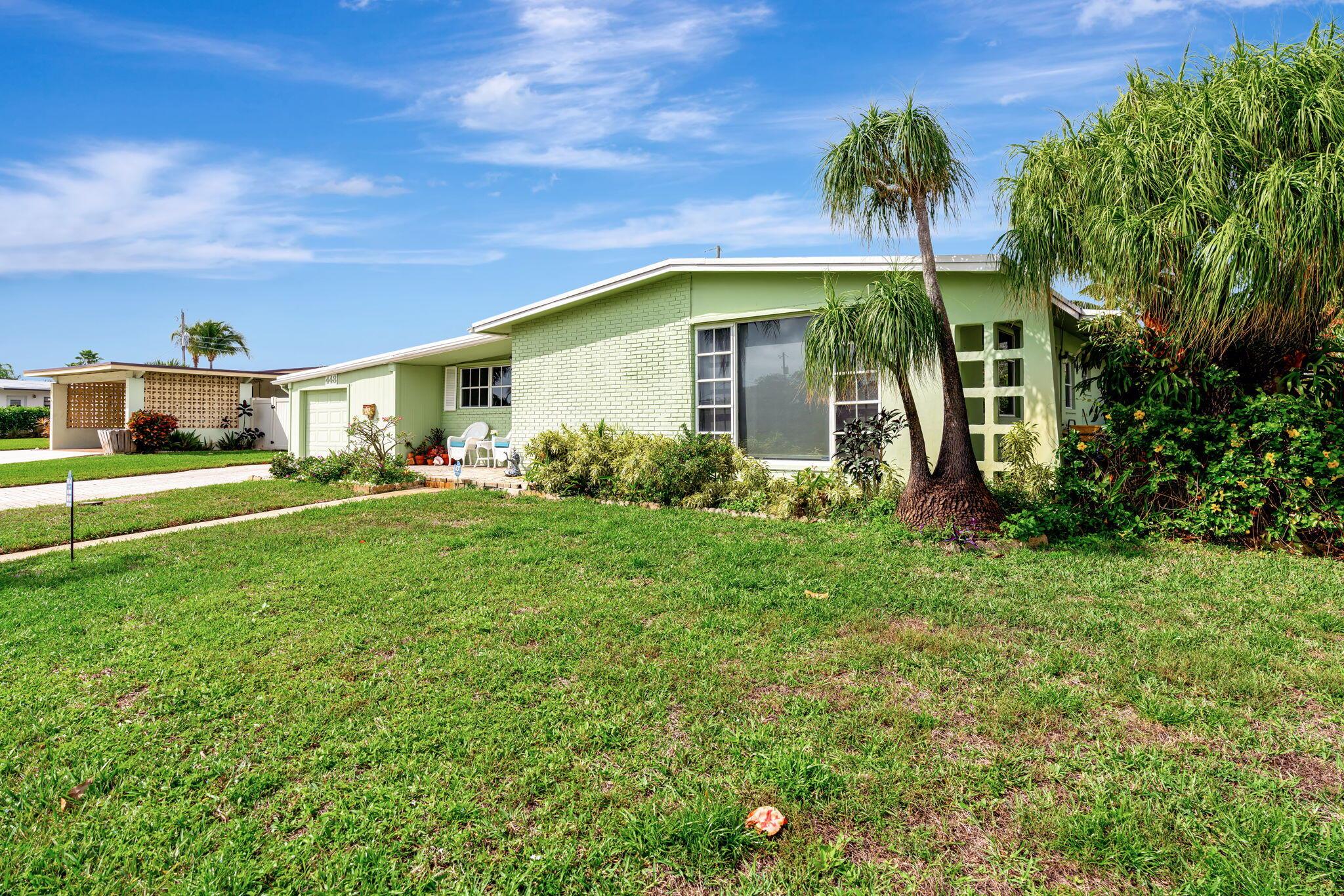 448 Gull Court