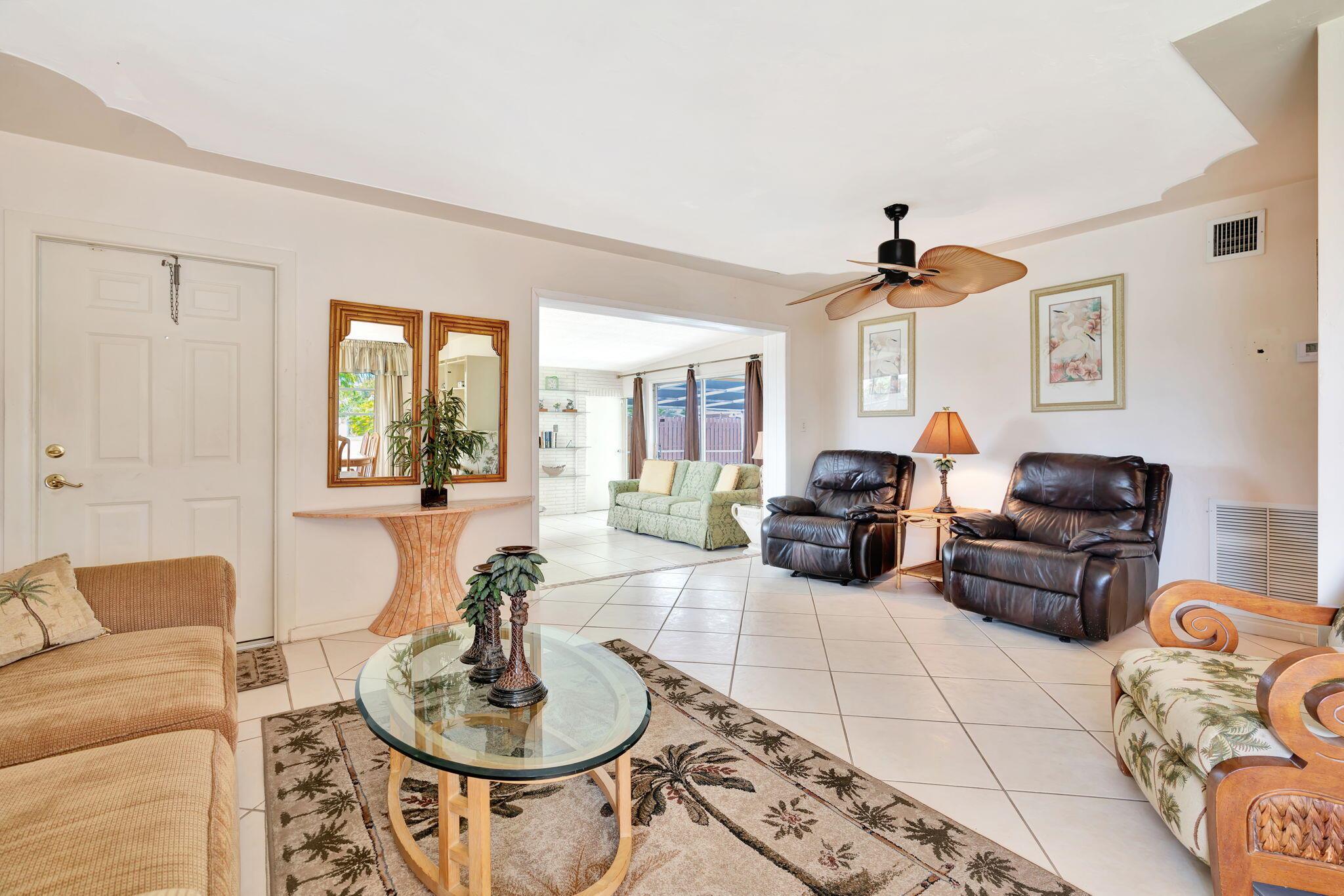448 Gull Court