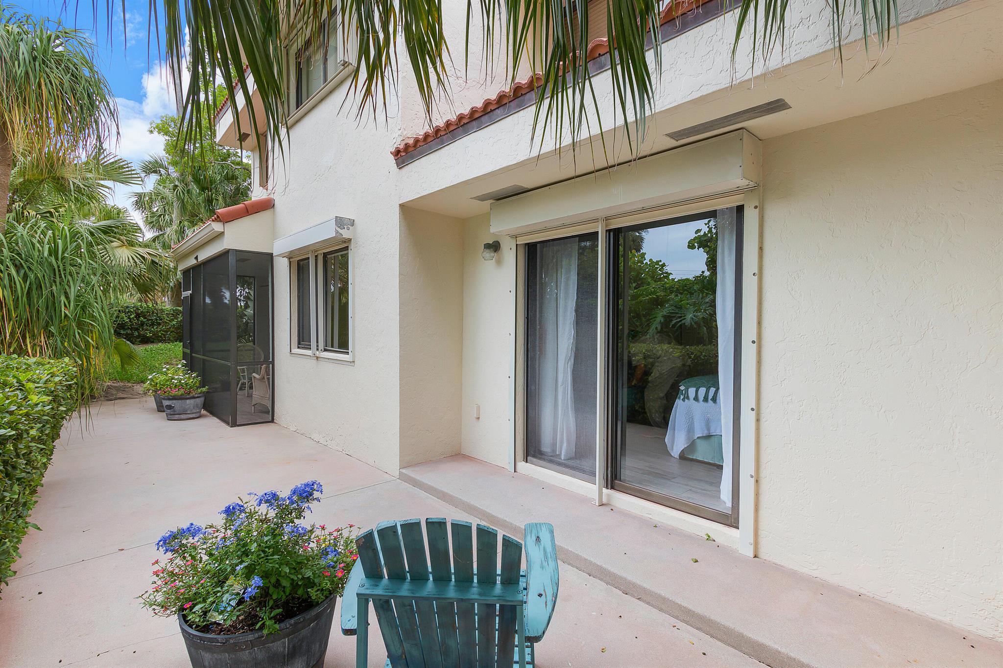 SEA OATS OF JUNO BEACH CO - Residential Lease