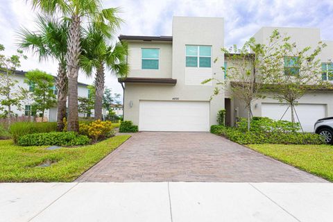 Photo of 4830 Navali Drive, Lake Worth, FL 33467 (MLS # R11157886)