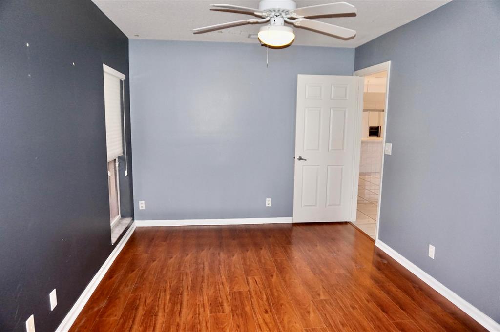 BOYNTON WATERS - Residential