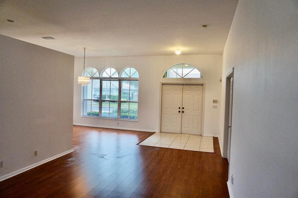 BOYNTON WATERS - Residential