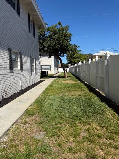 GOLDEN ARROW CONDO - Residential