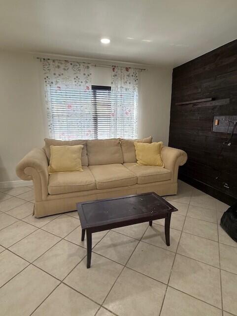 GOLDEN ARROW CONDO - Residential