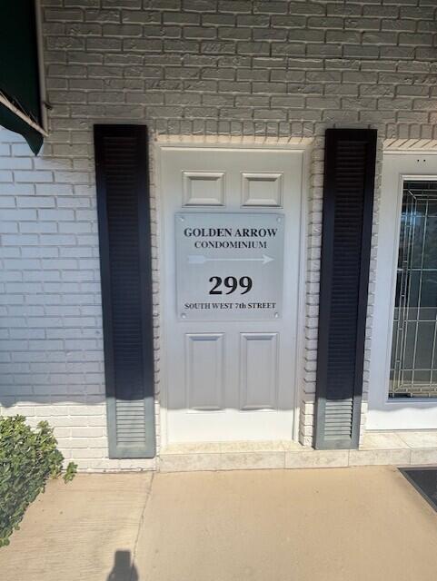 GOLDEN ARROW CONDO - Residential