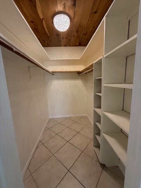 GOLDEN ARROW CONDO - Residential